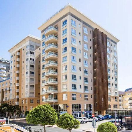 West One Studio Apartments 지브롤터 외부 사진